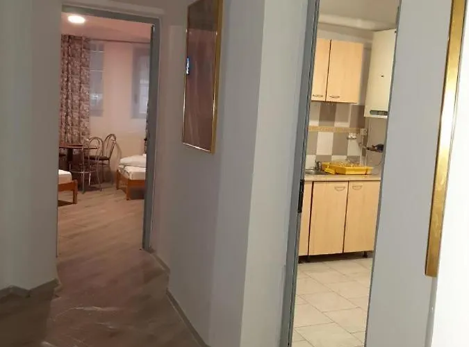 Carol 51 * Bükreş