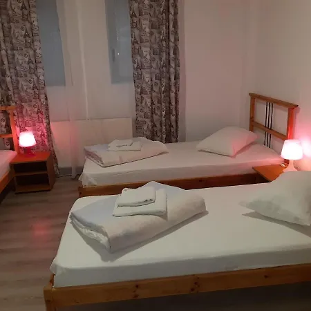Auberge de jeunesse Carol 51