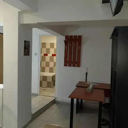 Carol 51 Auberge de jeunesse
