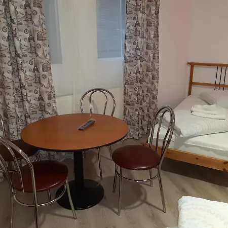 Carol 51 Auberge de jeunesse