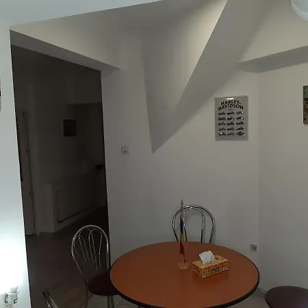 Carol 51 * Βουκουρέστι