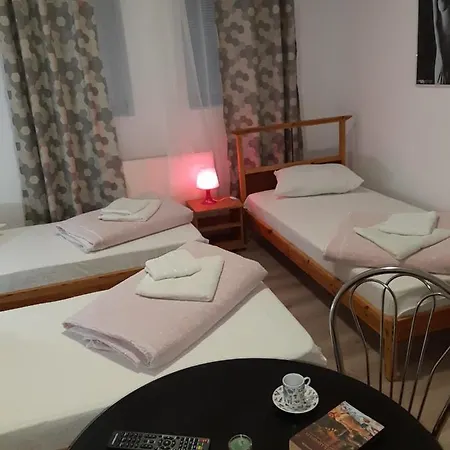 Carol 51 Auberge de jeunesse