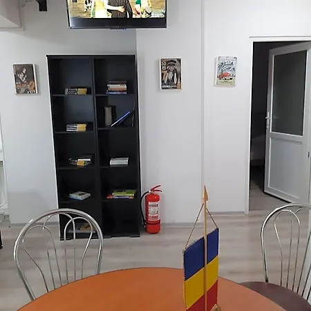 Carol 51 Hostel