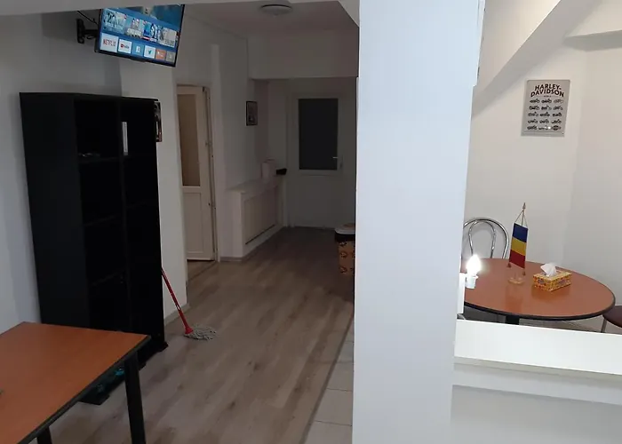 Carol 51 Хостел