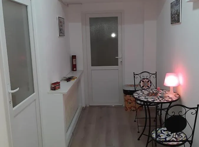 Carol 51 * Bucureşti