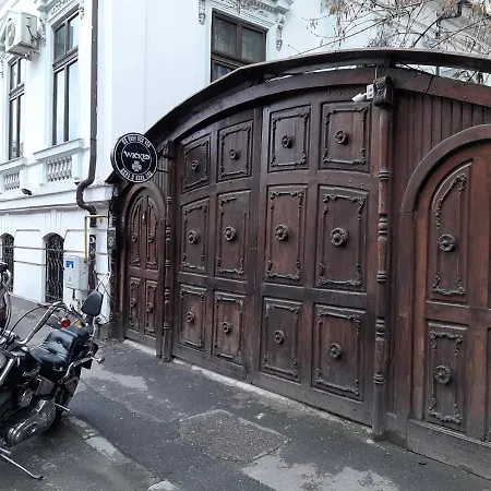 بيت شباب Carol 51 *