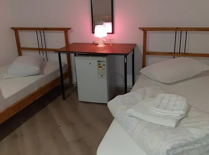 旅馆 Carol 51 布加勒斯特